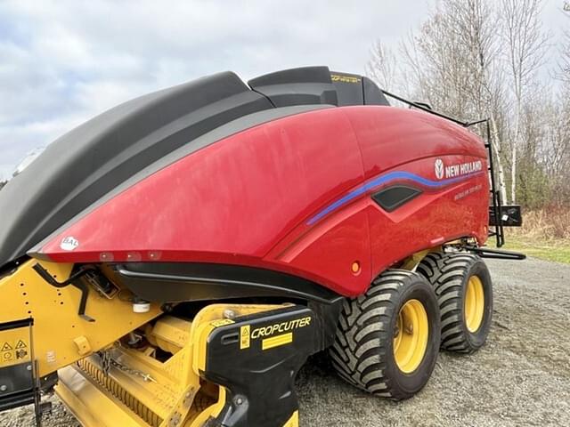 Image of New Holland Big Baler 330 Plus equipment image 3