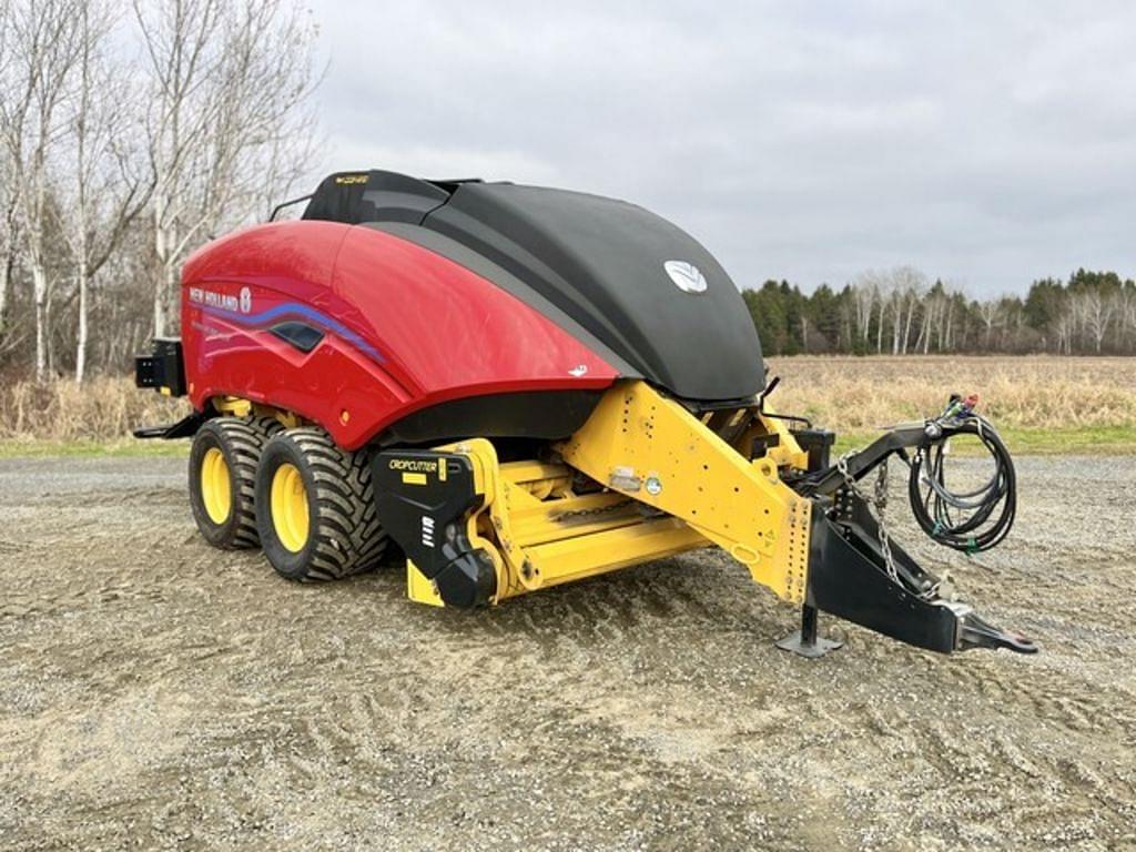 Image of New Holland Big Baler 330 Plus Primary image