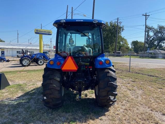 Image of New Holland Boomer 50 equipment image 3