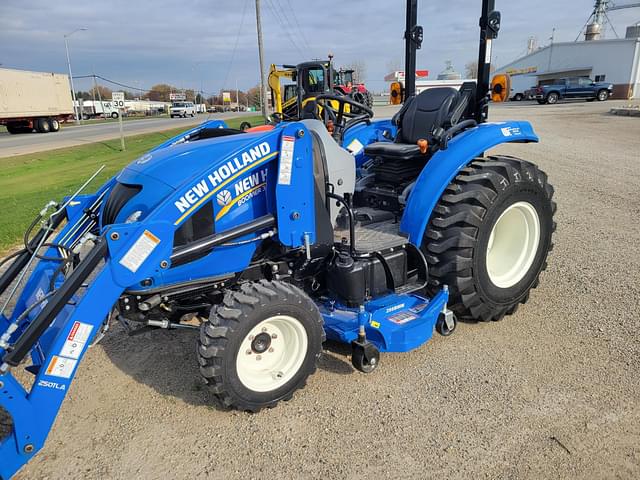 Image of New Holland Boomer 35 equipment image 1