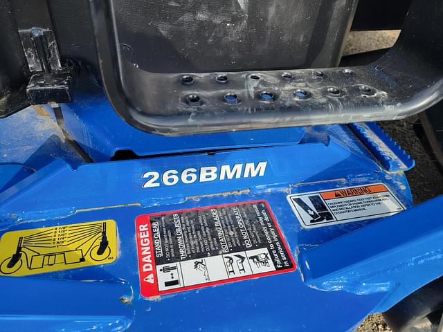 Image of New Holland Boomer 35 equipment image 1