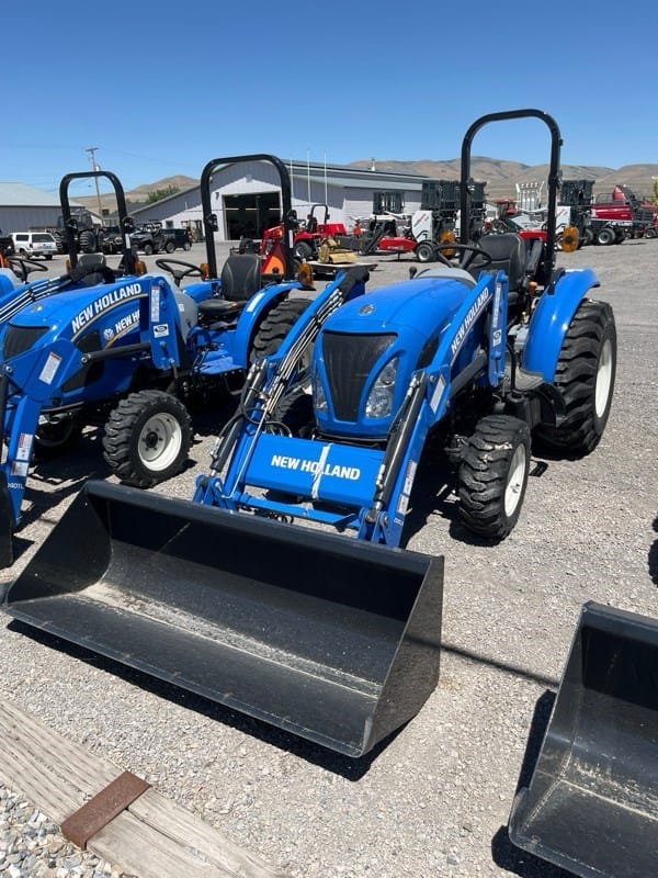 Main image New Holland Boomer 35