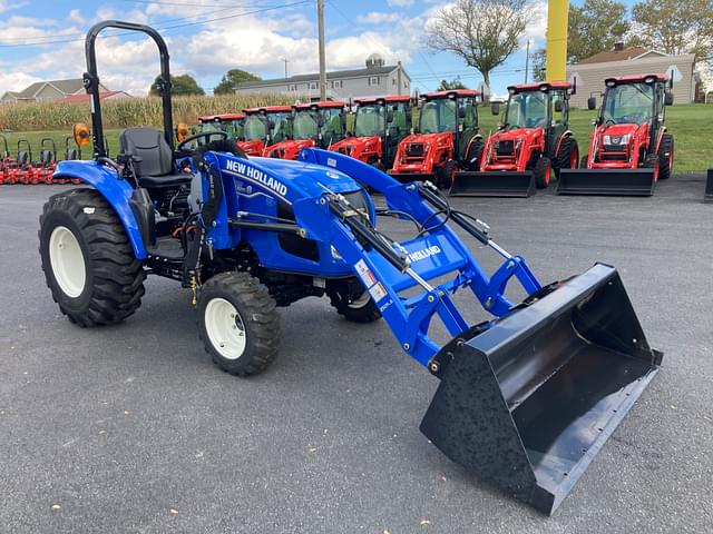 Image of New Holland Boomer 40 equipment image 3