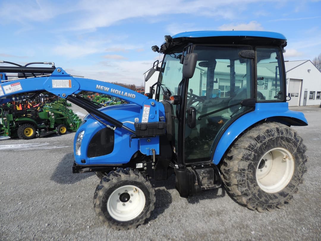 Image of New Holland Boomer 40 Primary image
