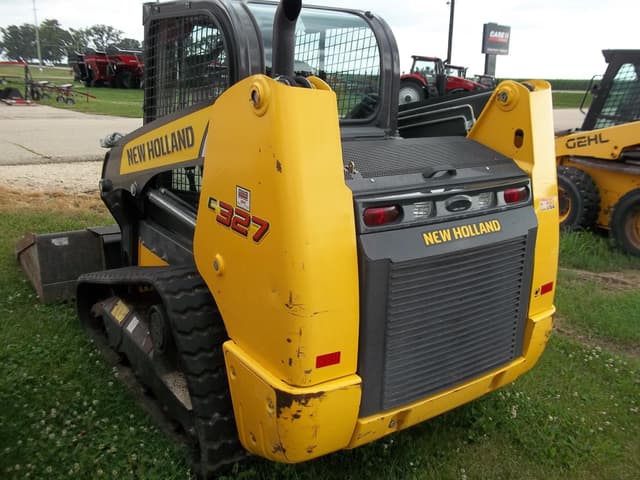 Image of New Holland C327 equipment image 3