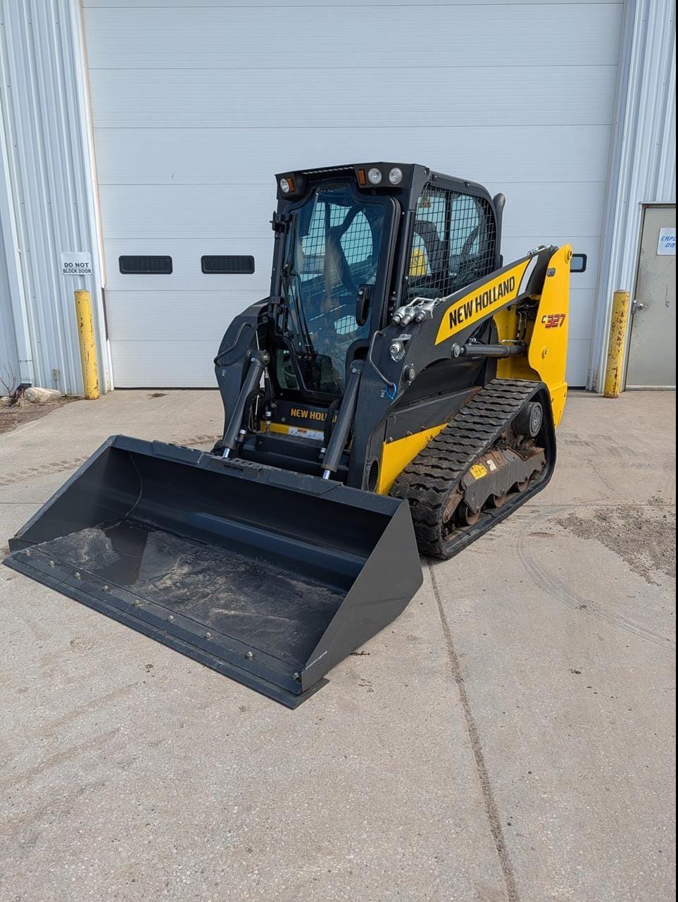 2023 New Holland C327 Equipment Image0