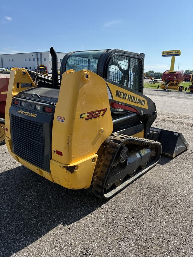 Image of New Holland C327 equipment image 3