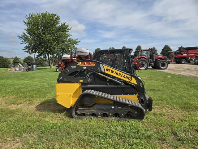 Image of New Holland C332 equipment image 4