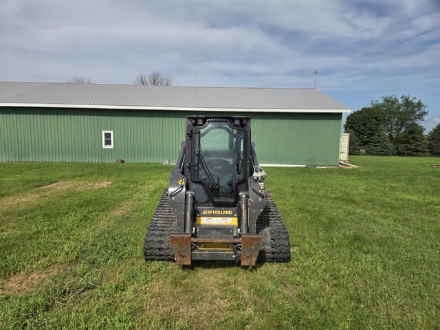 Image of New Holland C332 equipment image 2