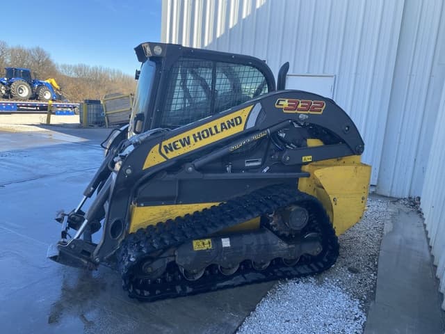 Image of New Holland C332 equipment image 1