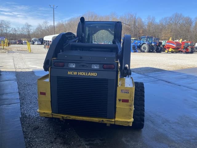 Image of New Holland C332 equipment image 4