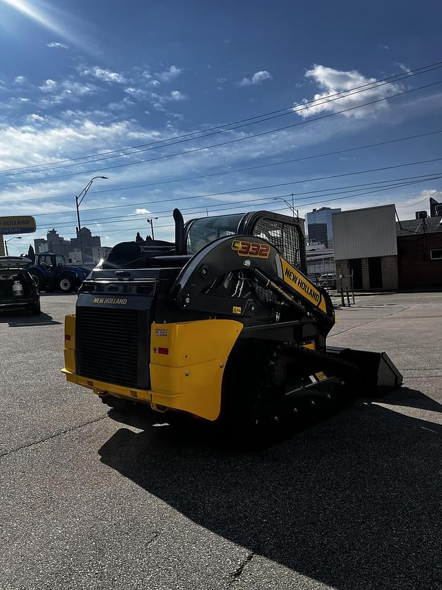 Image of New Holland C332 equipment image 3