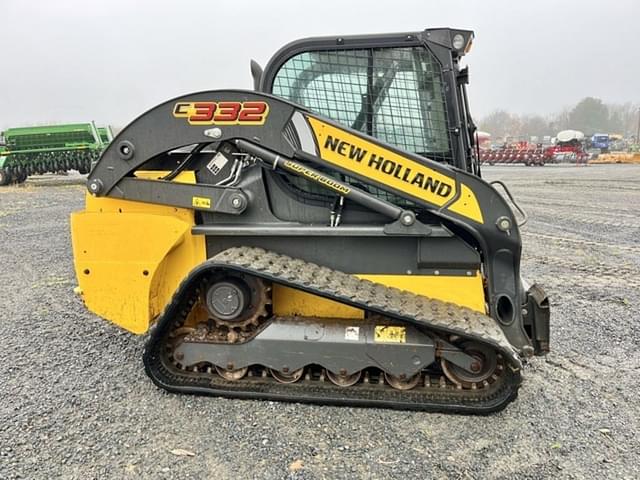 Image of New Holland C332 equipment image 3