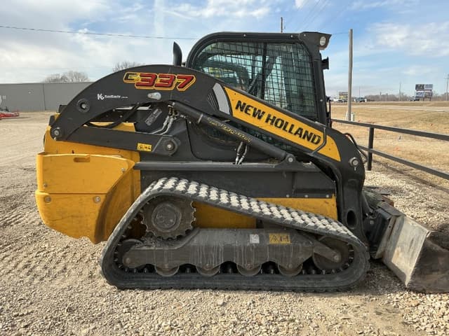 Image of New Holland C337 equipment image 4