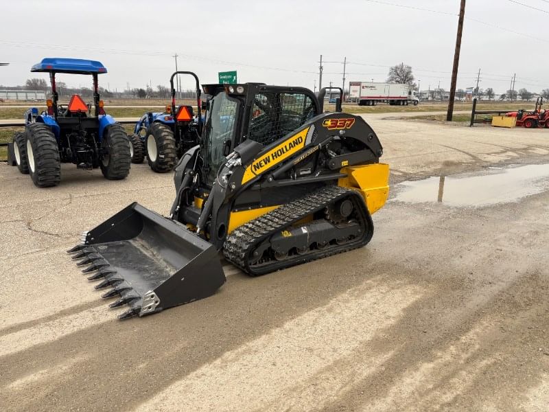 2023 New Holland C337 Equipment Image0
