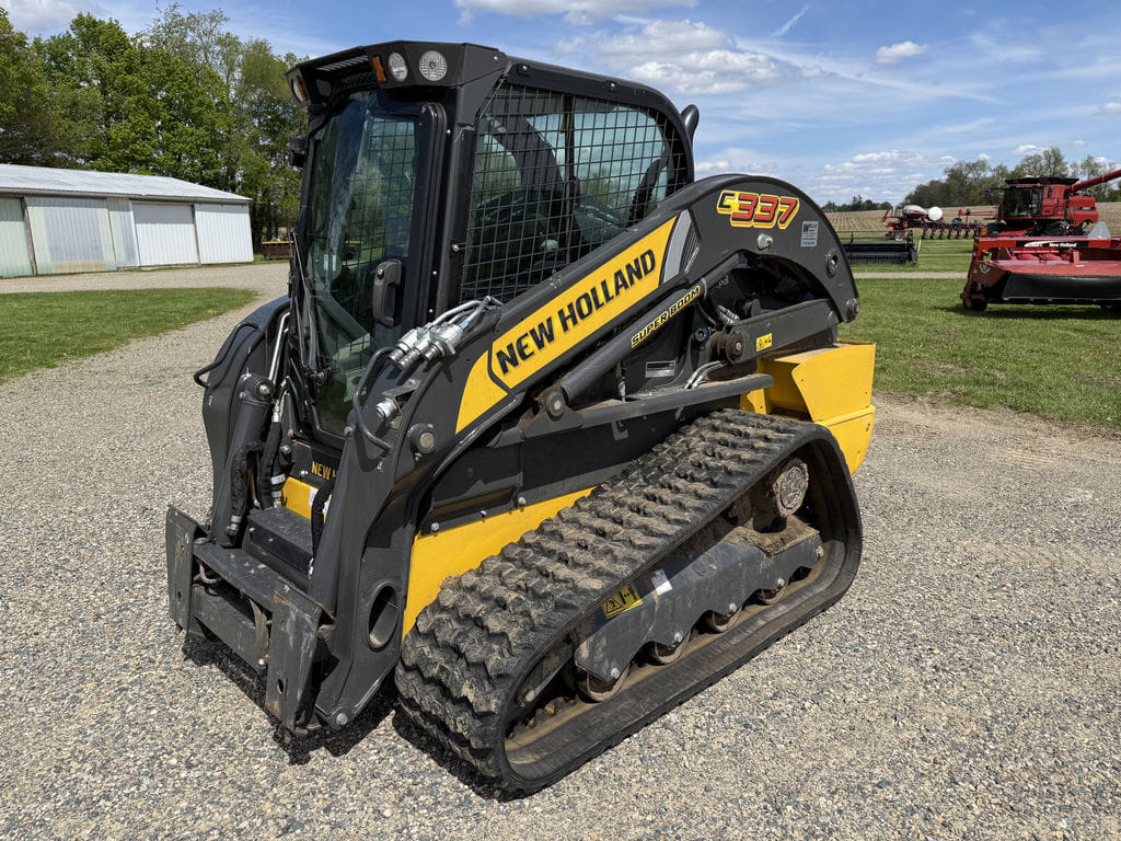 2023 New Holland C337 Equipment Image0