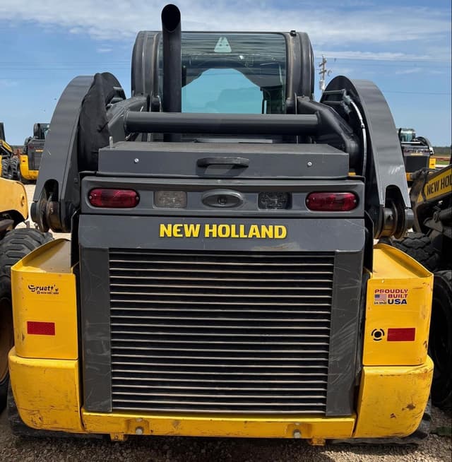 Image of New Holland C337 equipment image 4