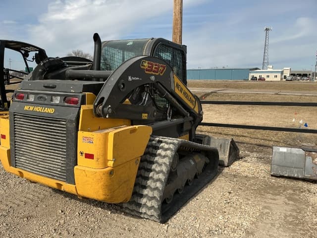 Image of New Holland C337 equipment image 3
