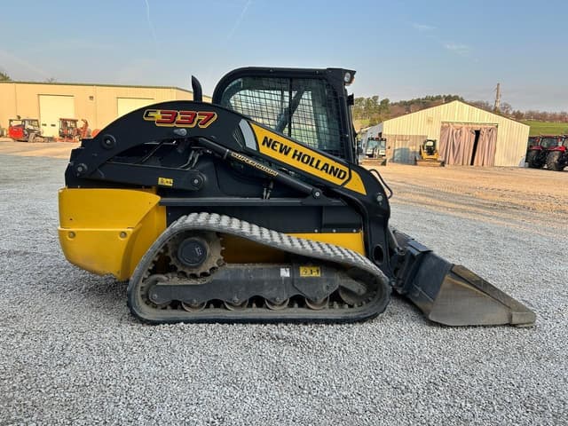 Image of New Holland C337 equipment image 4