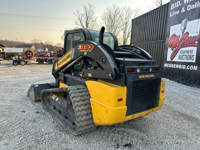 Image of New Holland C337 equipment image 1