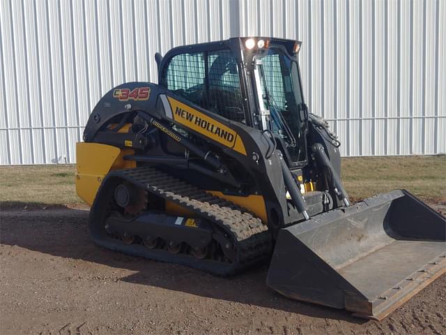 Image of New Holland C345 equipment image 4