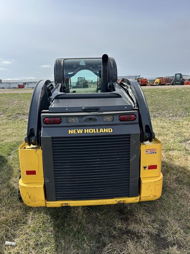 Image of New Holland C345 equipment image 4