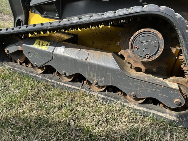 Image of New Holland C345 equipment image 3