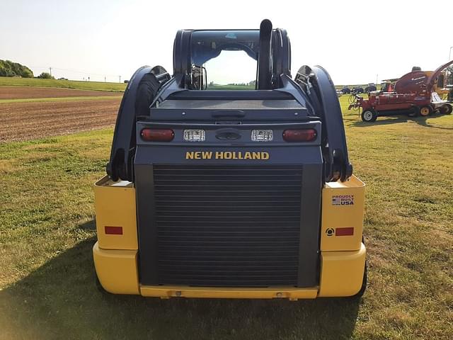 Image of New Holland C345 equipment image 4