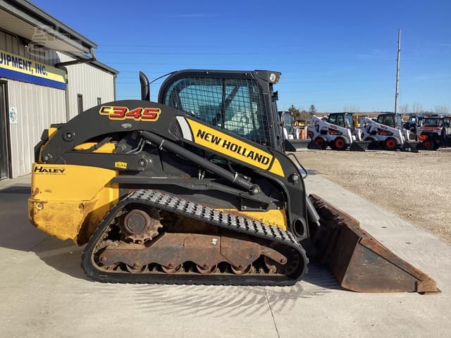 Image of New Holland C345 equipment image 1
