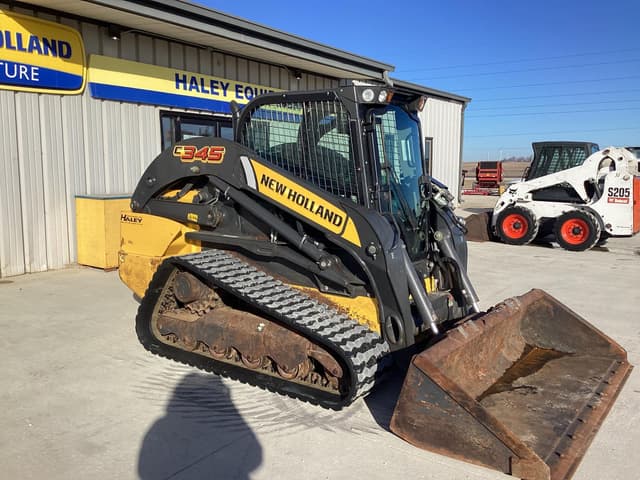 Image of New Holland C345 equipment image 2