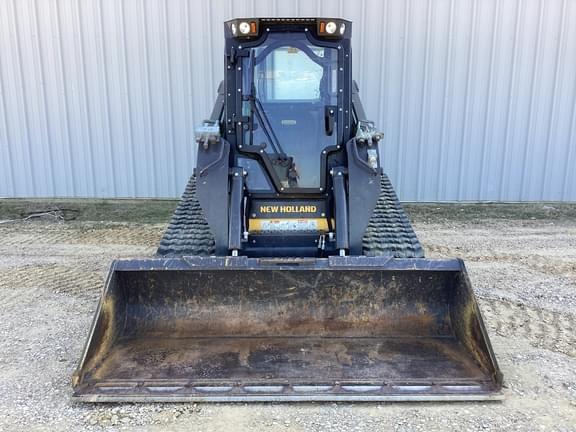 Image of New Holland C345 equipment image 4