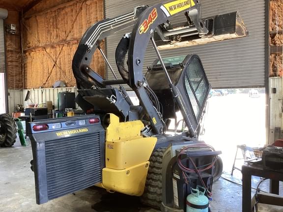 Image of New Holland C345 equipment image 3