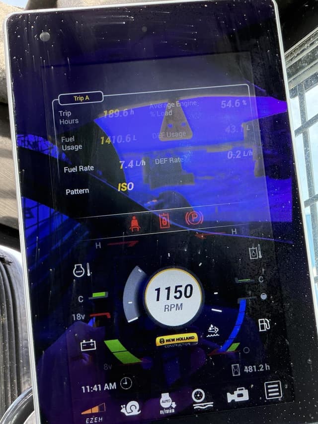 Image of New Holland C345 equipment image 3