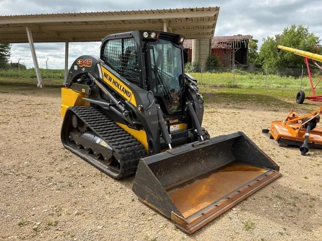 Image of New Holland C345 equipment image 2