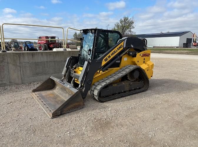 Image of New Holland C362 Primary Image