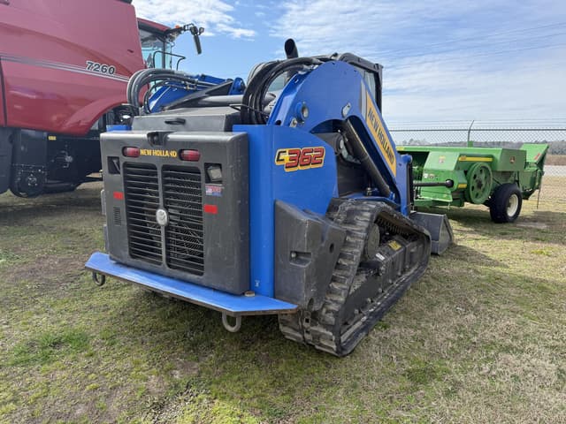 Image of New Holland C362 equipment image 3