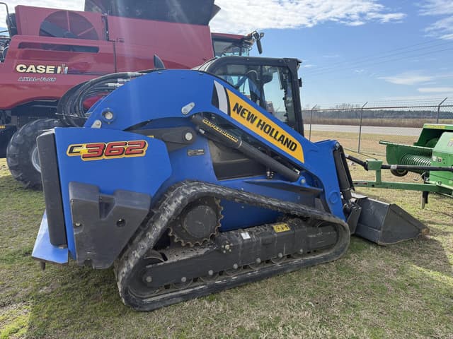 Image of New Holland C362 equipment image 4