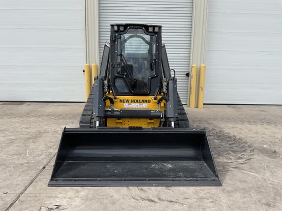 Image of New Holland C362 equipment image 3