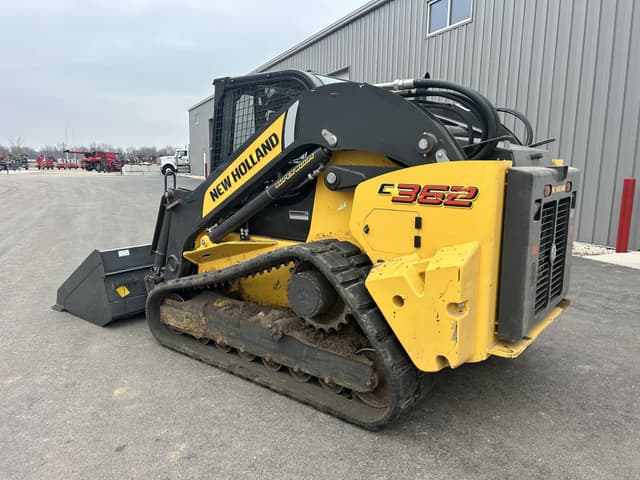 Image of New Holland C362 equipment image 2