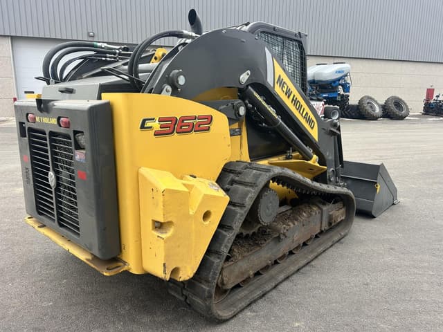 Image of New Holland C362 equipment image 4