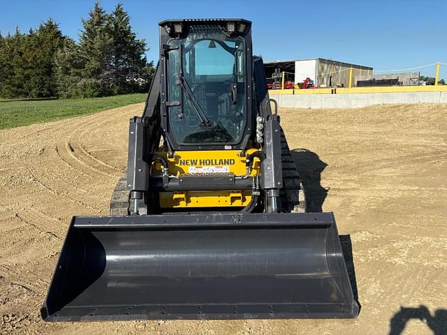 Image of New Holland C362 equipment image 1