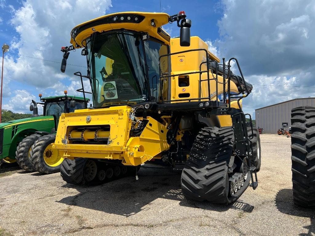 Image of New Holland CR10.90 Primary image