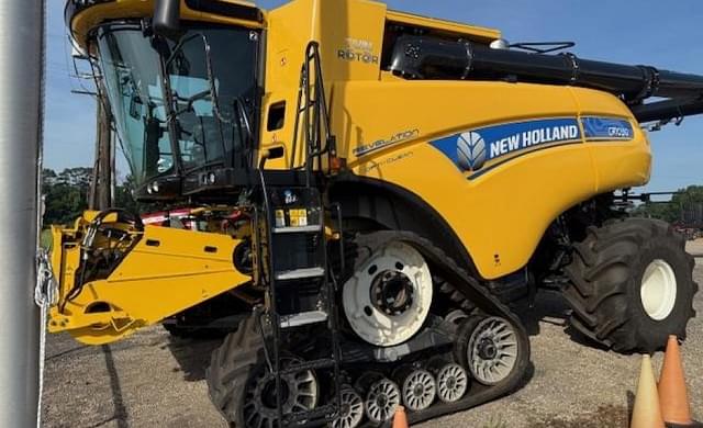 Image of New Holland CR10.90 equipment image 3