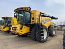 2023 New Holland CR8.90 Image