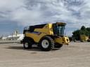 2023 New Holland CR8.90 Image