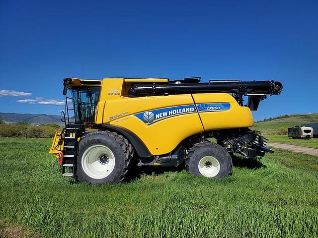 Image of New Holland CR8.90 equipment image 4