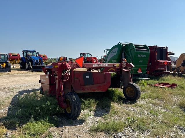 Image of New Holland 210 equipment image 1