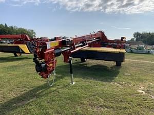 2023 New Holland Discbine 310 Plus Image