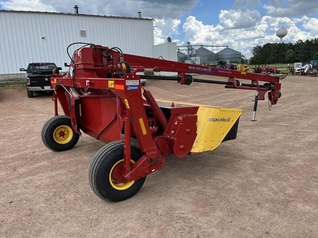 Image of New Holland 312 equipment image 4