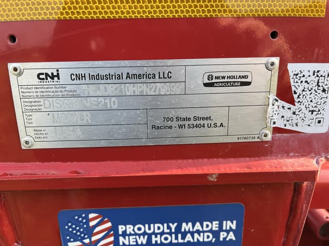 Image of New Holland 210 equipment image 4